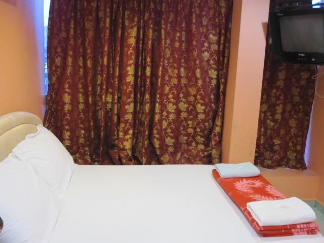 Hotel Sungai Besi H1 Seri Kembangan Zewnętrze zdjęcie
